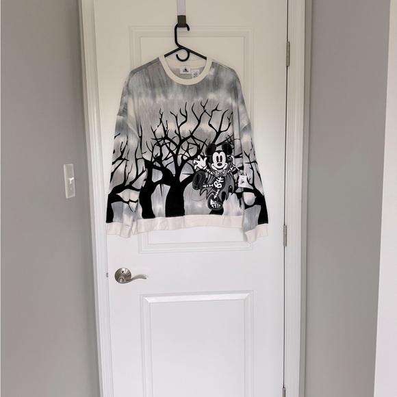 SOLD - Disney Parks Halloween Vampire Mickey Spooky Pullover Sweater (Size:L) - Picture 6 of 15